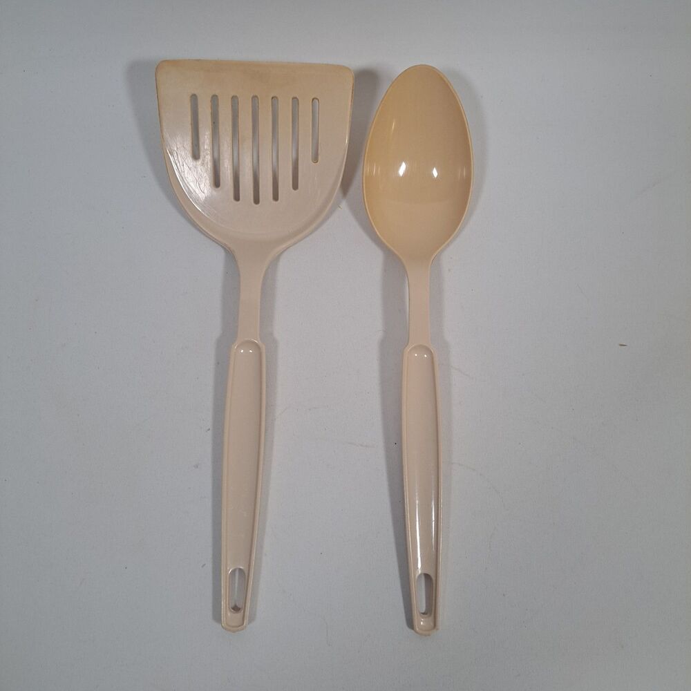 Ekco USA Nylon Plastic VTG Slotted Kitchen Spatula Serving Spoon Utensil Almond
